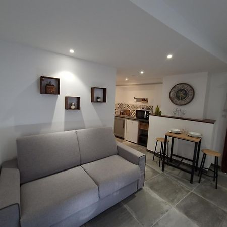 Studio Au Coeur Du Village Туртур Экстерьер фото